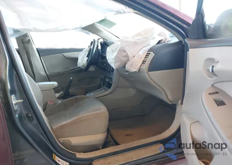 2011 Toyota Corolla Le z USA, uszkodzony, nr VIN 2T1BU4EE2BC594690